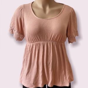 Isabel Maternity Large Pink Women's Top with Lace Sleeves